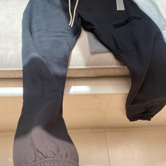 Fear of God Essentials Sweatpants Black xs - Picture 5 of 8